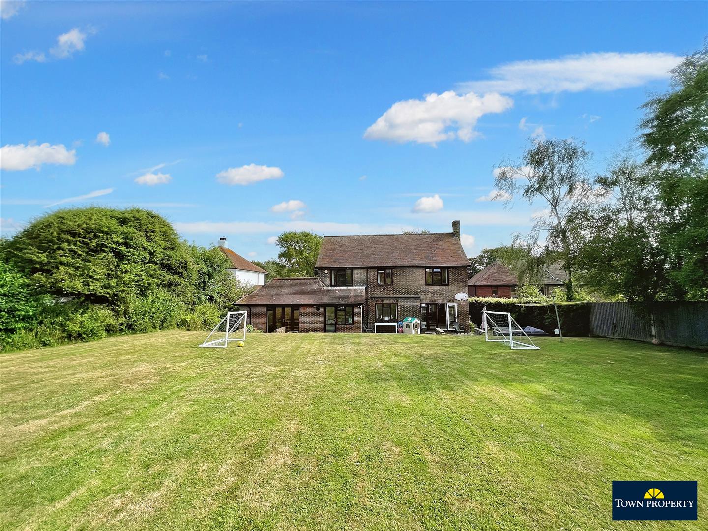 Property Details for Rattle Road Westham BN24 5DJ Town Property